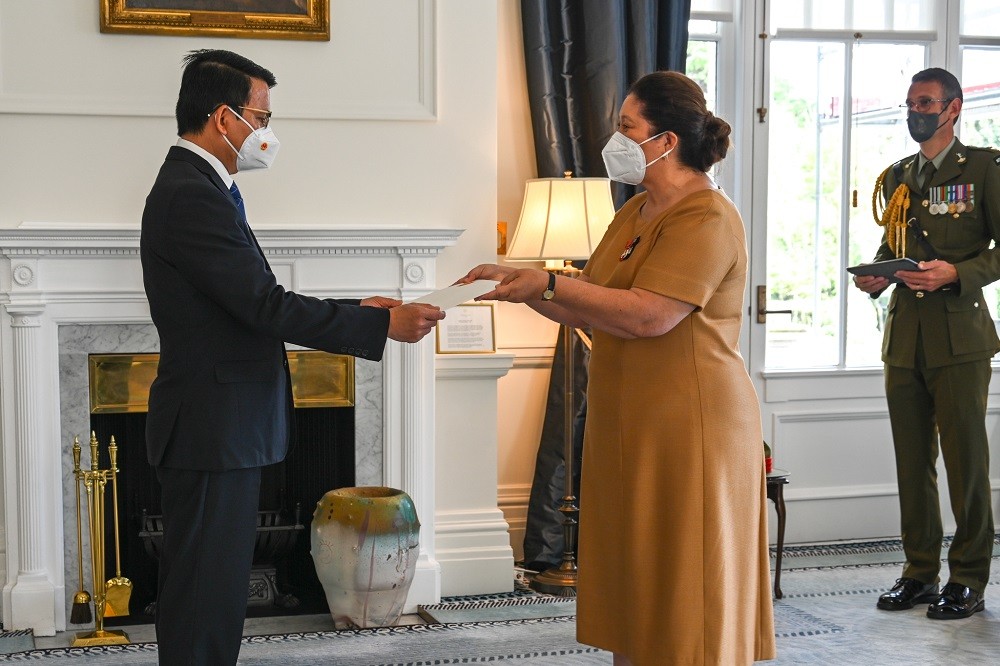 Vietnamese Ambassador presents letter of credentials to Governor-General of New Zealand